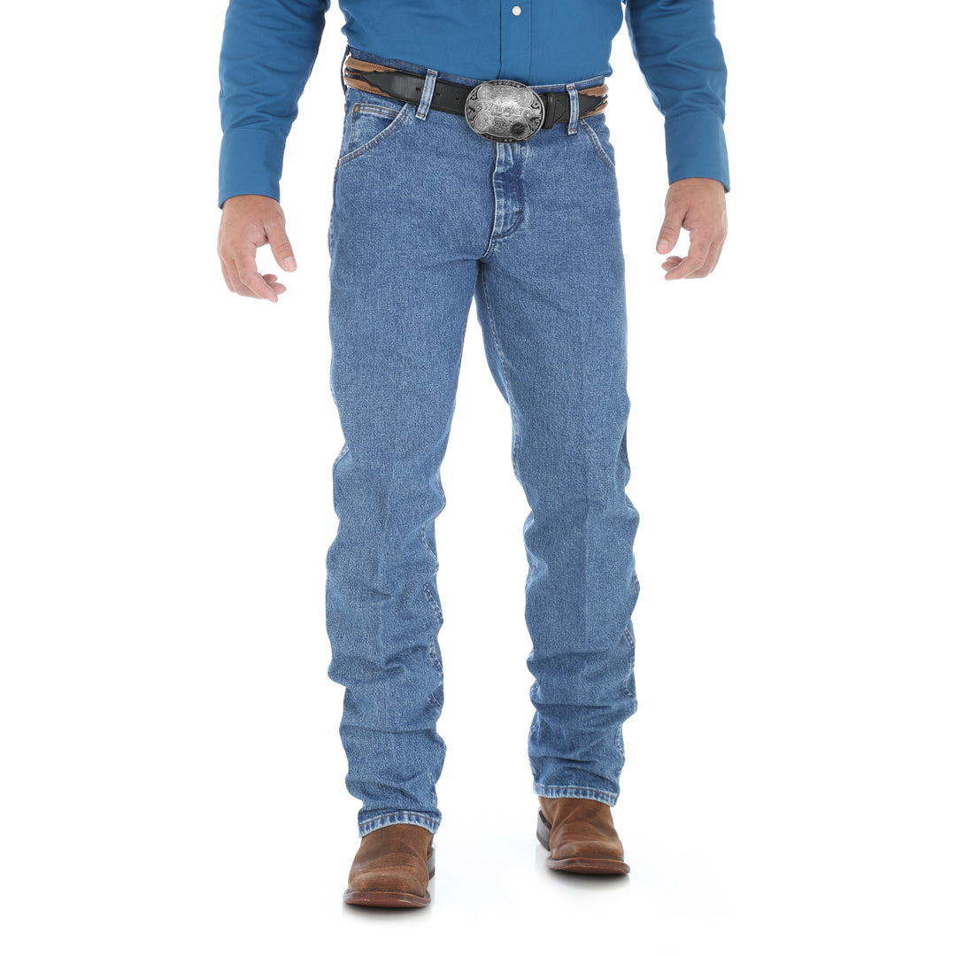 Front view Wrangler | Premium Performance Cowboy Cut® Regular Fit Jean