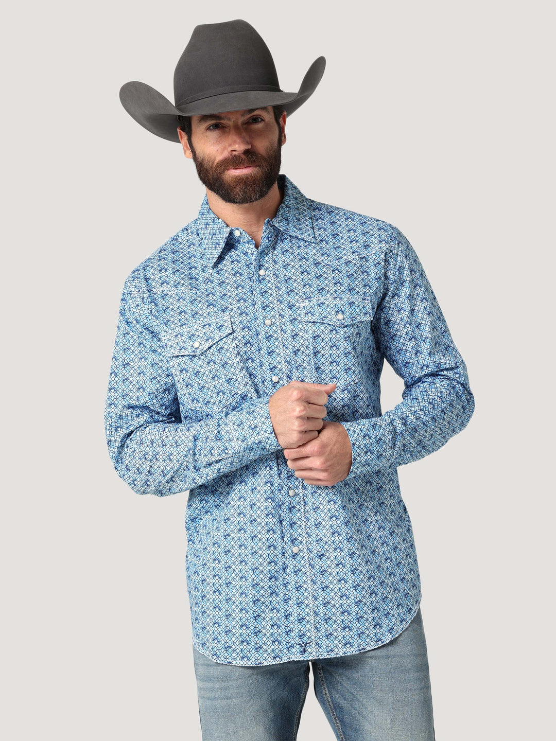 Full front view Wrangler | 20X Competition Blue Print LS Shirt