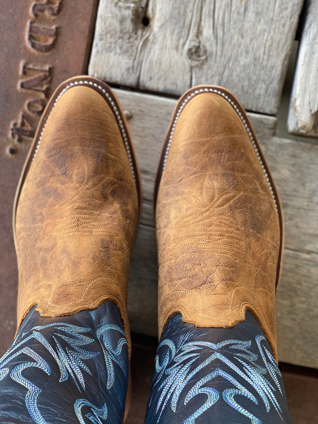 top view Olathe Boot Co.  | Natural Brahma Bison J Toe Boot