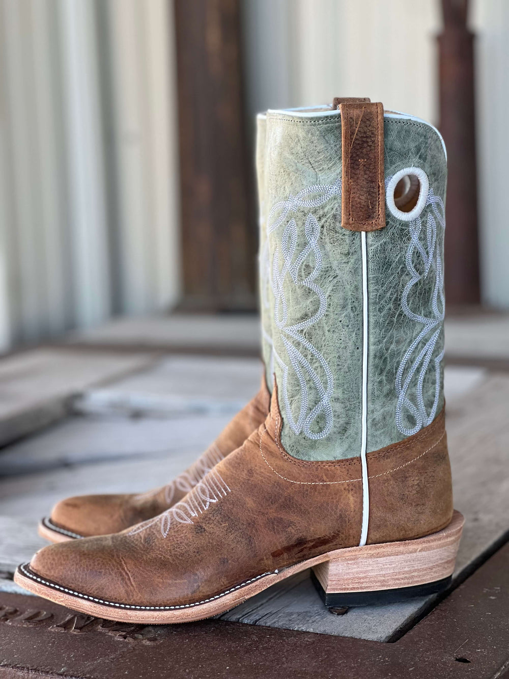 Side View Olathe Boot Co. | Dune Rough Rider J Toe Boot