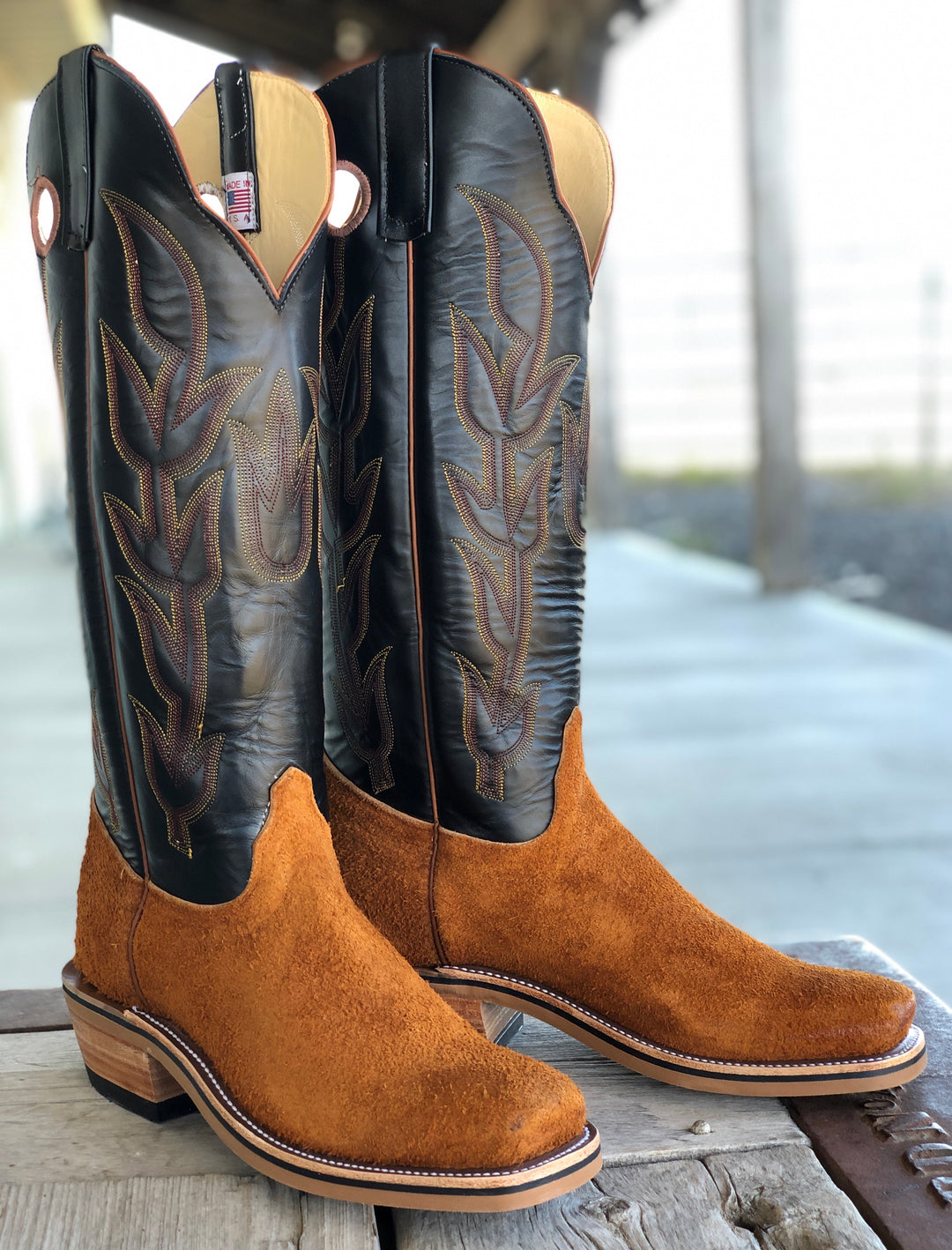 Olathe Boot Co. | Rust Crazyhorse Roughout/Black Glove Boot