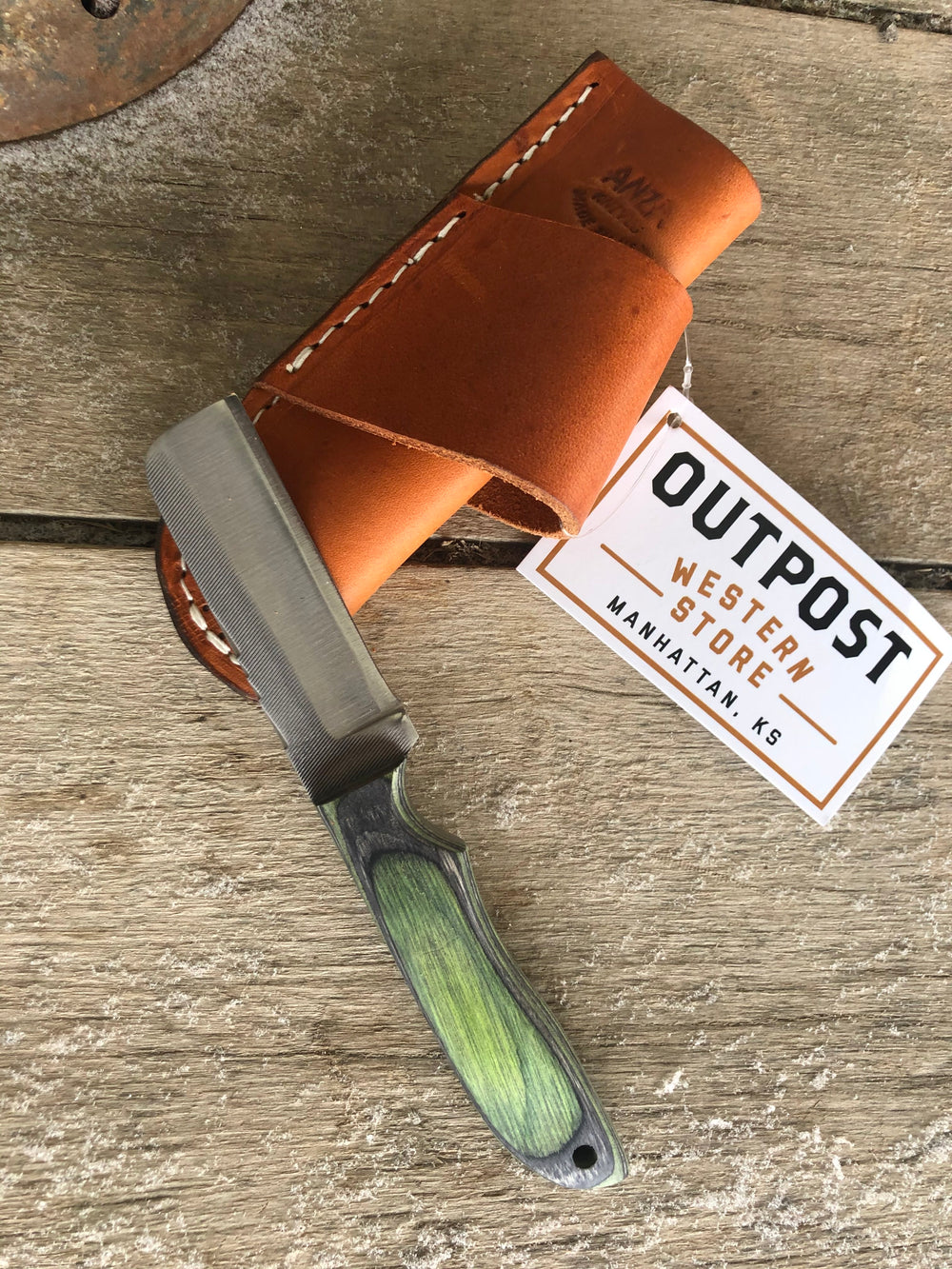 Anza | 115 Nute Wood Handle Castration Knife-green